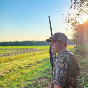 Meet your Posher, Hunter